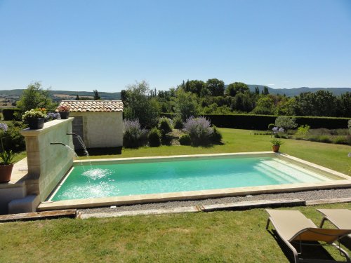 Nettoyage piscine haute saison