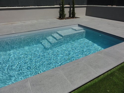 Entreprise à Béziers pour entretien piscine